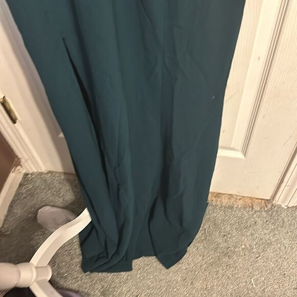 Dress The Population Sandra Plunge Vneck Dress In pine NWOT XLarge - Picture 4 of 9